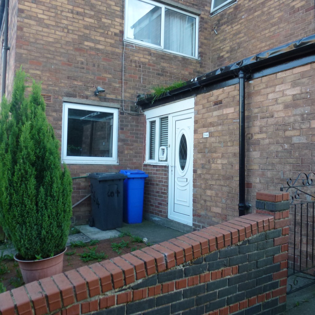 Front Pic Blackstock Rd